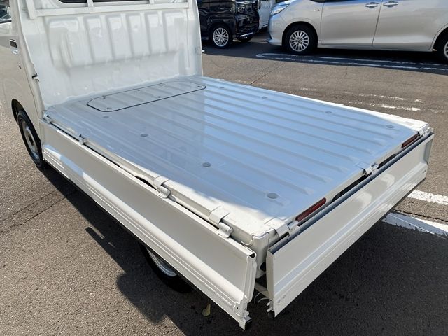 TOYOTA PIXIS truck 2019