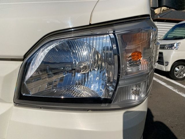 TOYOTA PIXIS truck 2019