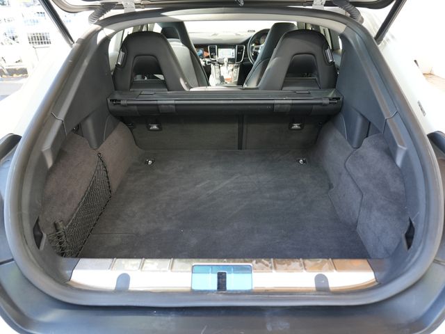 PORSCHE PORSCHE PANAMERA 2015