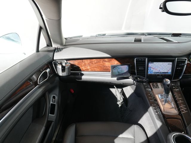 PORSCHE PORSCHE PANAMERA 2015