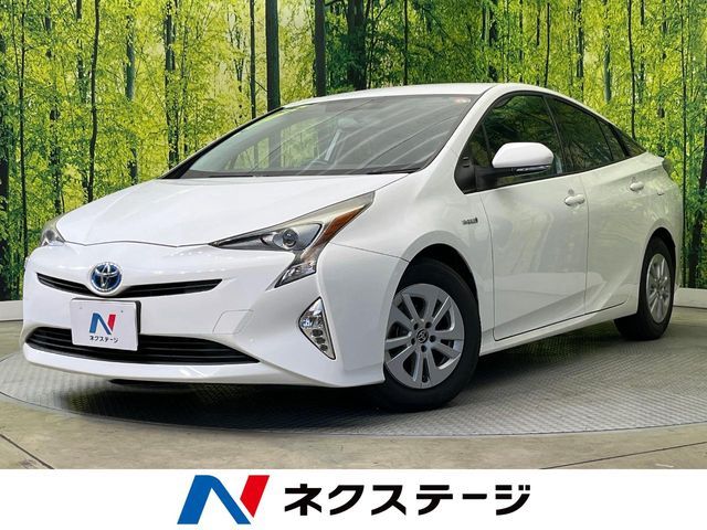TOYOTA PRIUS 2016