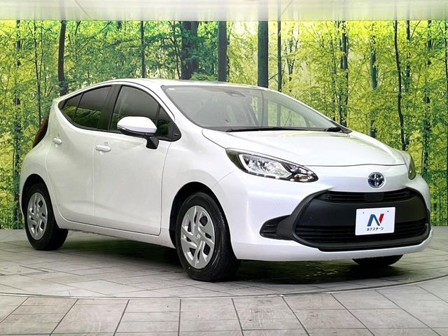 TOYOTA AQUA 2023
