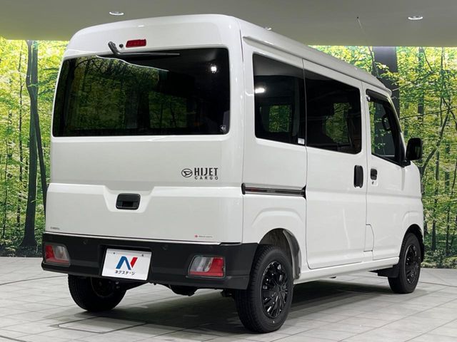 DAIHATSU HIJET CARGO 4WD 2024