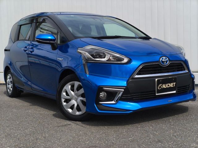 TOYOTA SIENTA HYBRID 2017