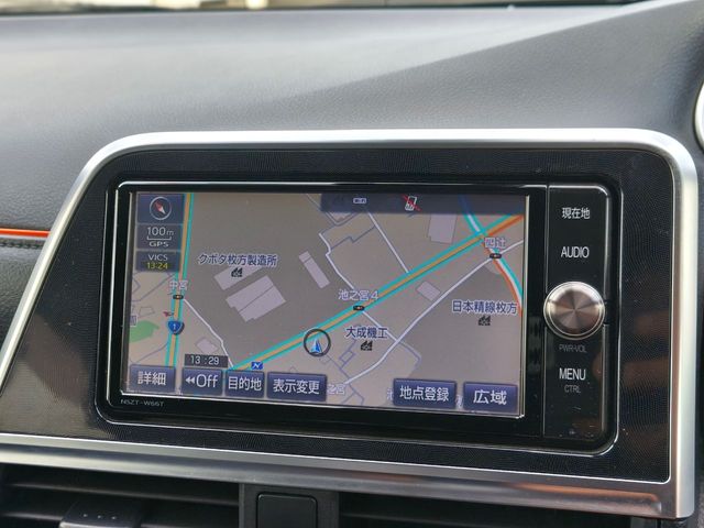 TOYOTA SIENTA HYBRID 2017