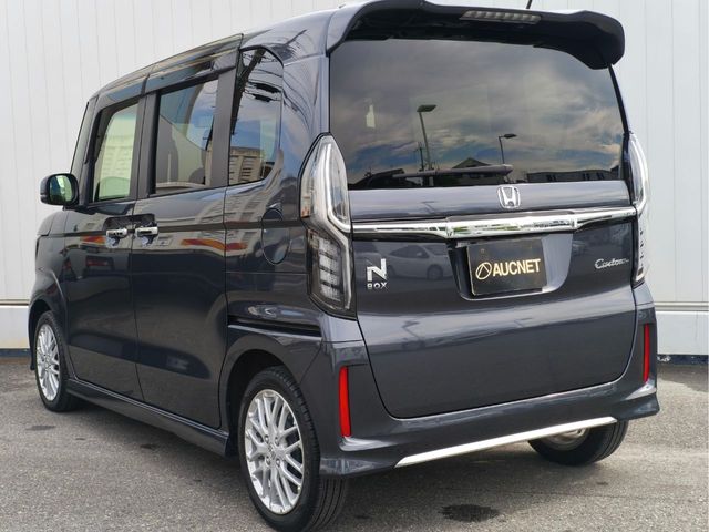 HONDA N BOX CUSTOM 2022