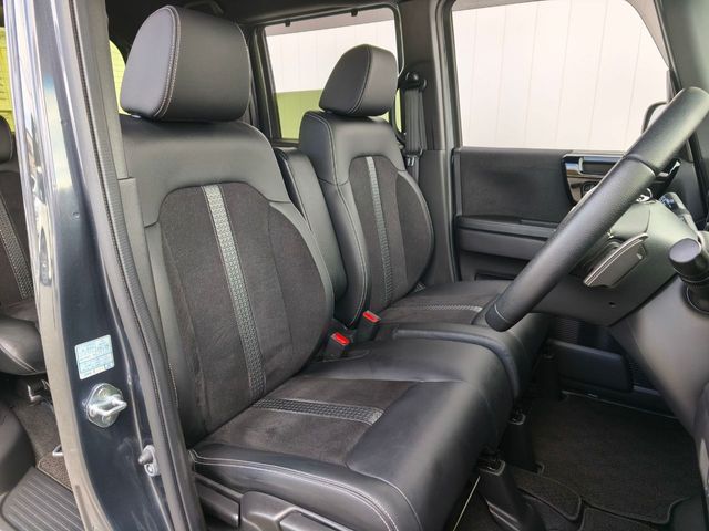 HONDA N BOX CUSTOM 2022