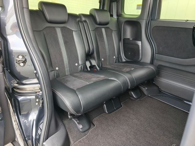 HONDA N BOX CUSTOM 2022