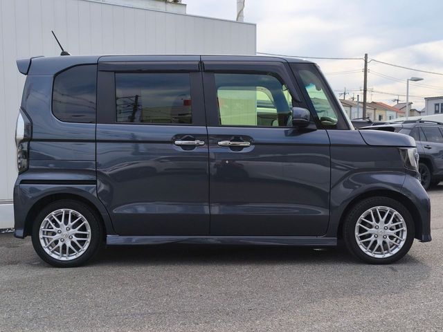 HONDA N BOX CUSTOM 2022