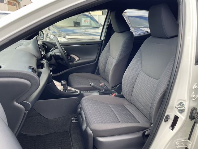 TOYOTA YARIS HYBRID 2020