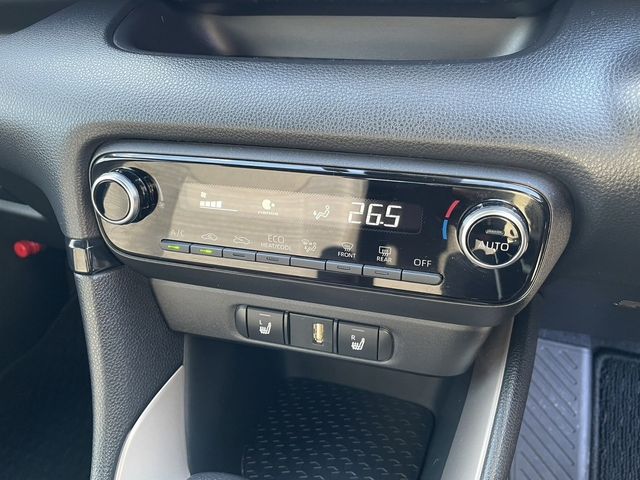 TOYOTA YARIS HYBRID 2020