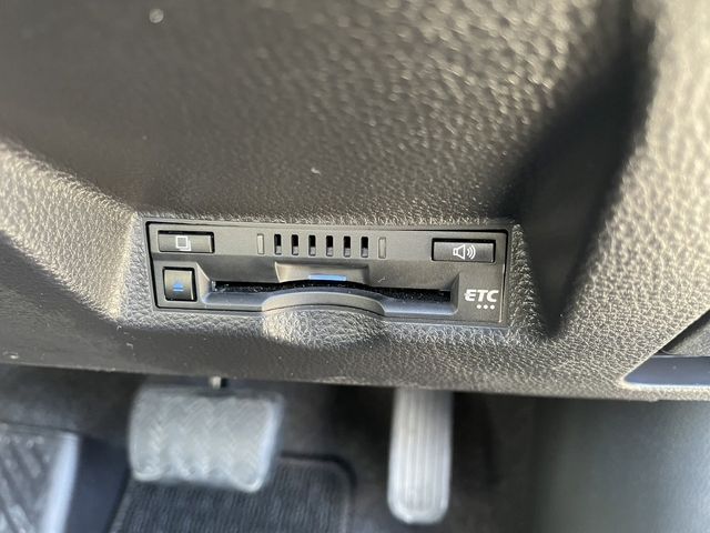 TOYOTA YARIS HYBRID 2020