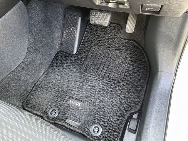 TOYOTA YARIS HYBRID 2020