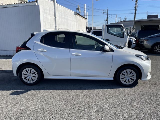 TOYOTA YARIS HYBRID 2020