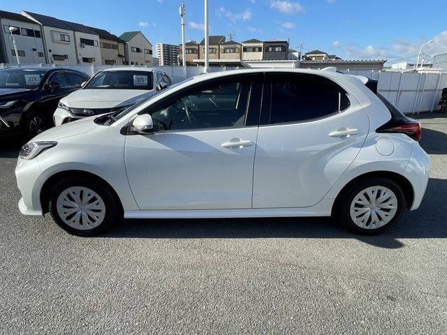 TOYOTA YARIS HYBRID 2020