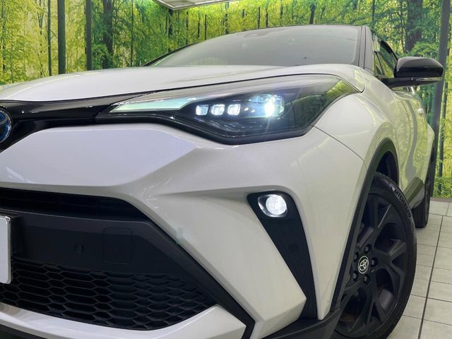 TOYOTA C-HR 2021