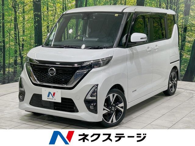 NISSAN ROOX 2022