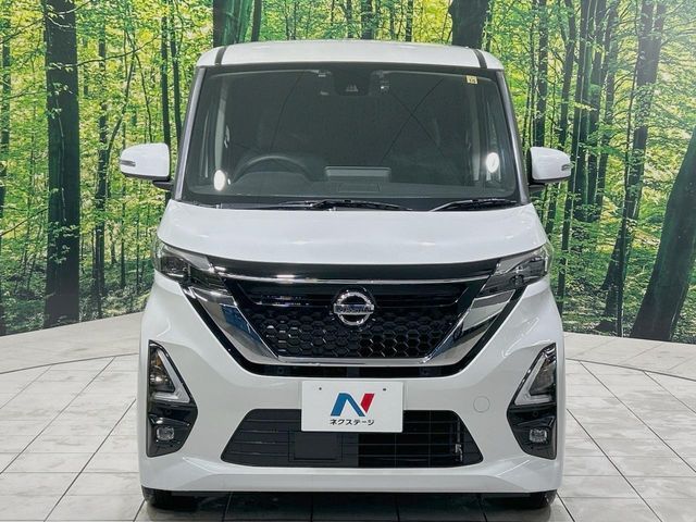 NISSAN ROOX 2022