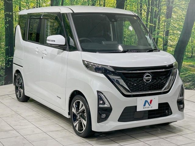 NISSAN ROOX 2022