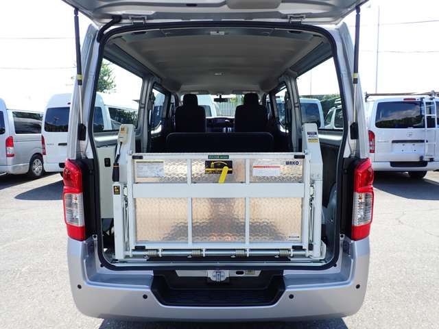 NISSAN NV350 CARAVAN 4WD 2020