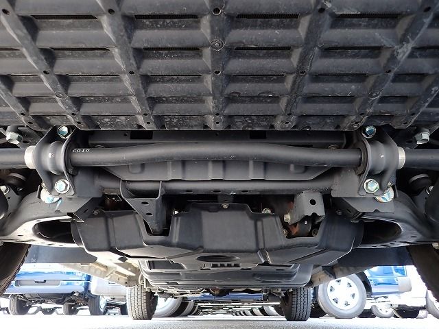 NISSAN NV350 CARAVAN 4WD 2020