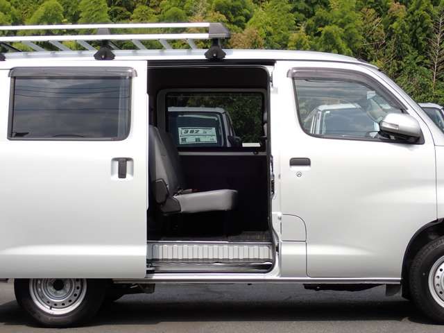 TOYOTA TOWNACE van 2WD 2023