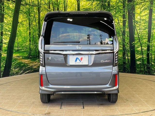 HONDA N BOX CUSTOM 2019