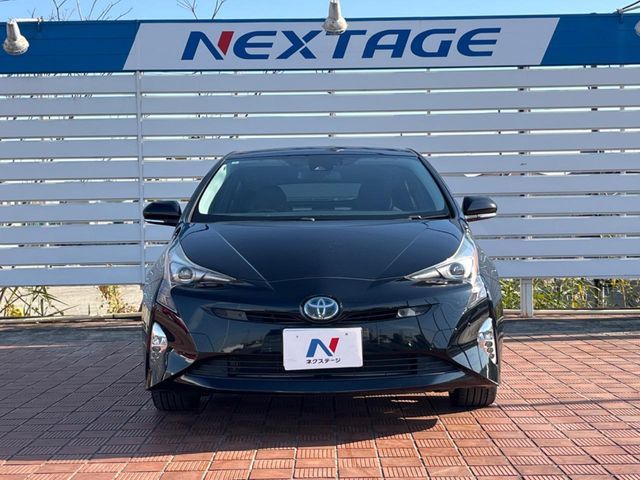 TOYOTA PRIUS 4WD 2016