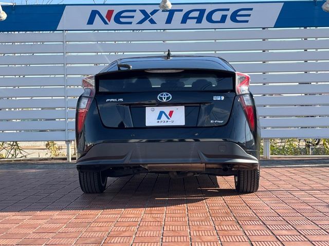 TOYOTA PRIUS 4WD 2016