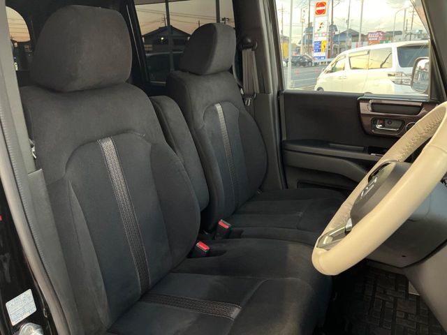 HONDA N BOX CUSTOM 2019