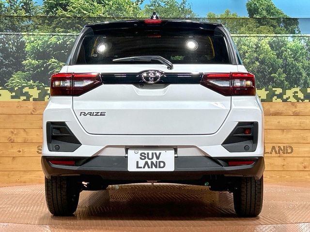 TOYOTA RAIZE 2025