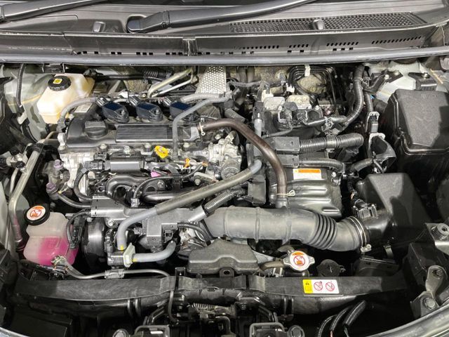 TOYOTA SIENTA HYBRID 2023