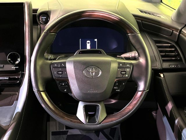 TOYOTA ALPHARD hybrid 4WD 2023