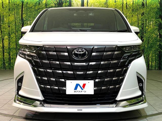 TOYOTA ALPHARD hybrid 4WD 2023