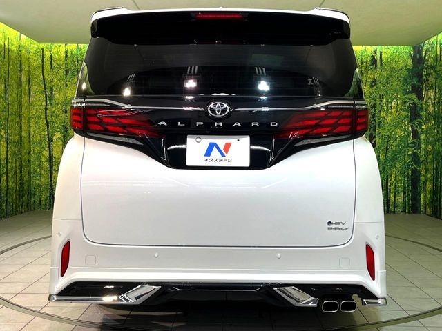 TOYOTA ALPHARD hybrid 4WD 2023