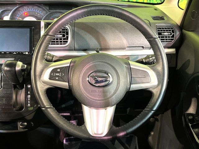 DAIHATSU TANTO CUSTOM 4WD 2015