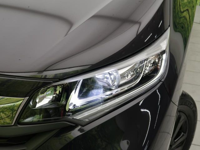 HONDA FREED HYBRID 2024