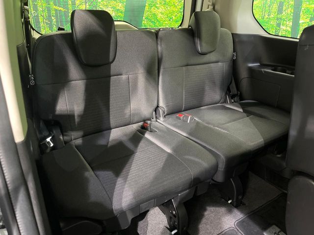 NISSAN SERENA  WG 4WD 2023