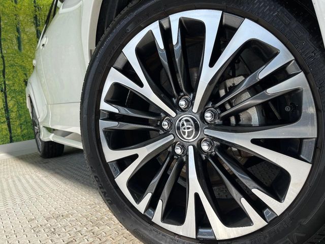 TOYOTA YARIS CROSS HYBRID 2020