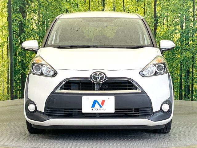 TOYOTA SIENTA 2015