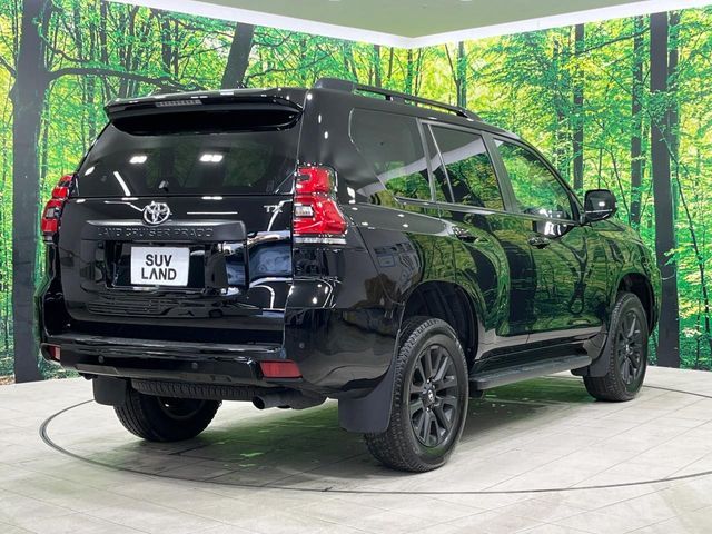 TOYOTA LANDCRUISER PRADO 2023