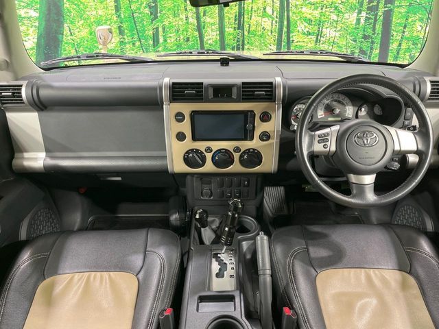 TOYOTA FJ CRUISER 4WD 2014