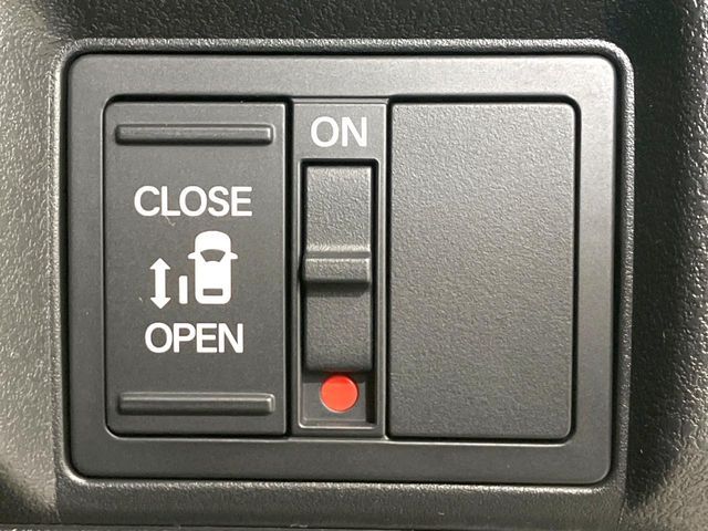 HONDA N BOX CUSTOM 2025