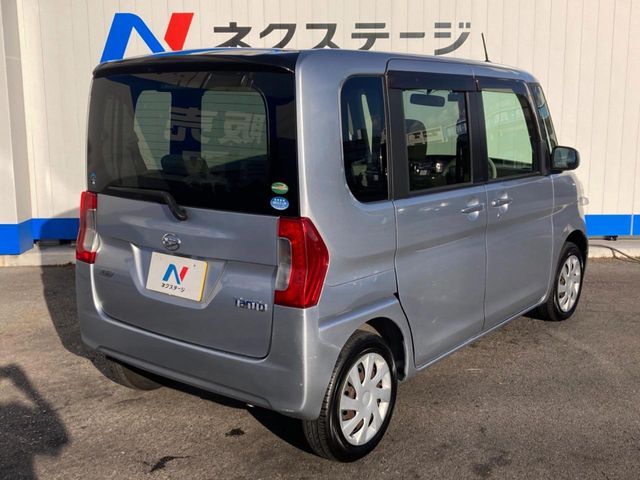 DAIHATSU TANTO 2015