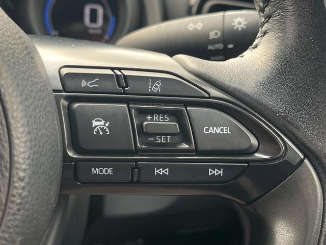 TOYOTA YARIS CROSS 2023