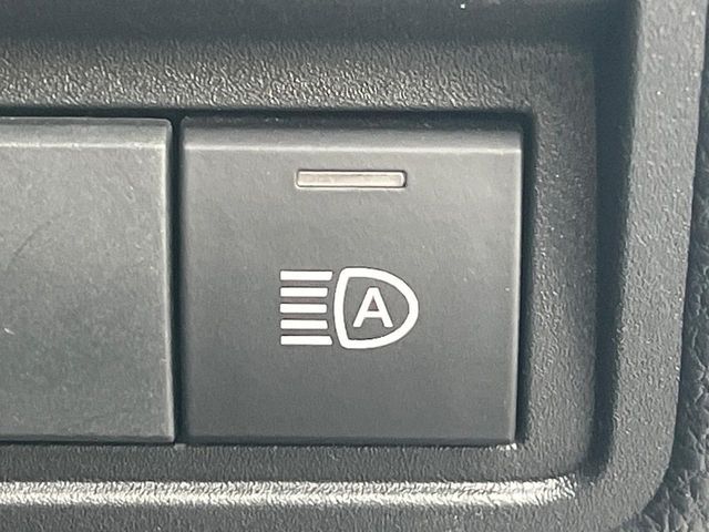 TOYOTA YARIS CROSS 2023