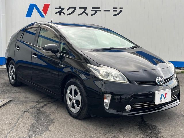 TOYOTA PRIUS 2015