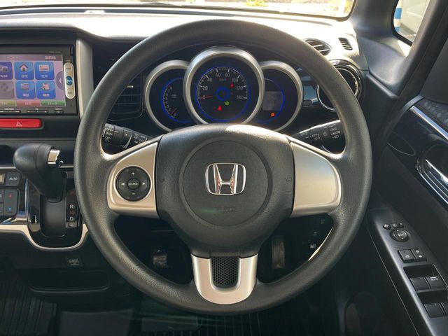 HONDA N BOX CUSTOM 2015