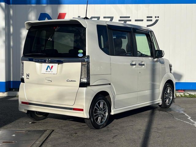 HONDA N BOX CUSTOM 2015