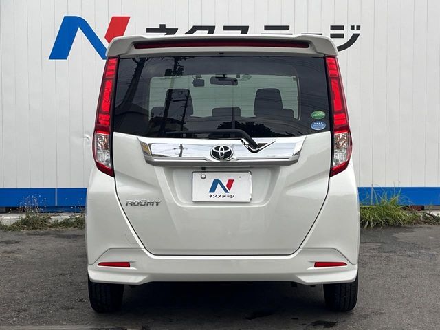 TOYOTA ROOMY 2018